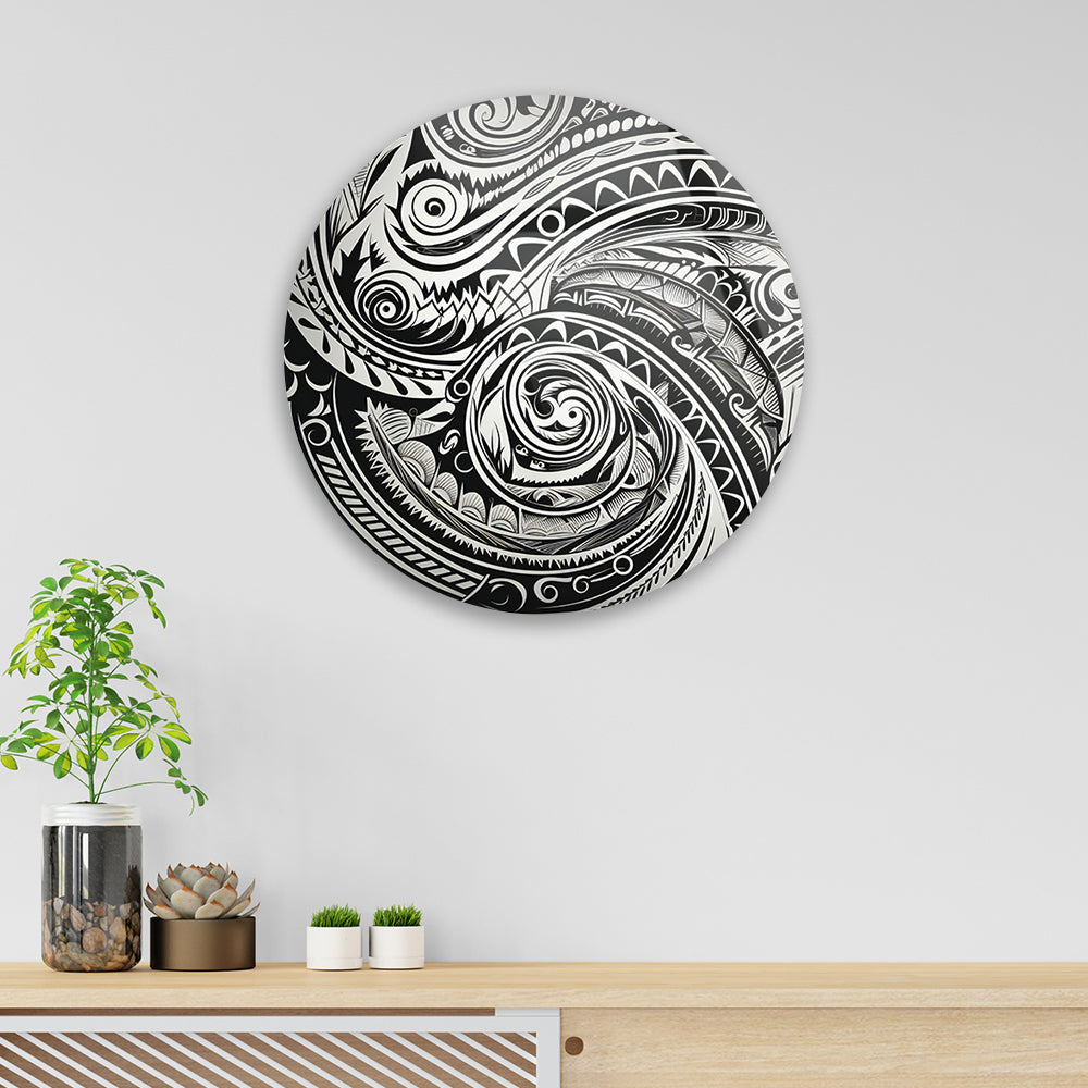 Maori Tribal Rhythm Tempered Glass Piece