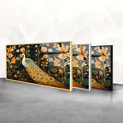 Luxurious Peacock Display: Tempered Glass Artwork
